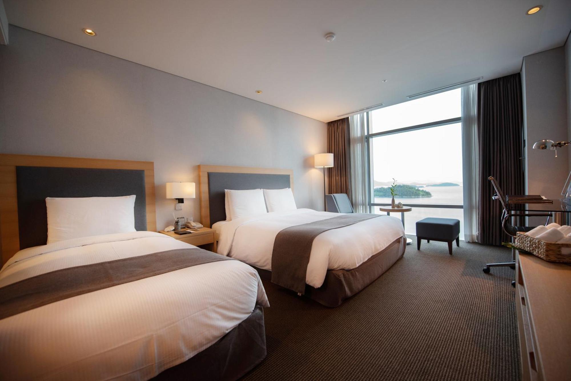 Hidden Bay Hotel Yeosu Eksteriør bilde